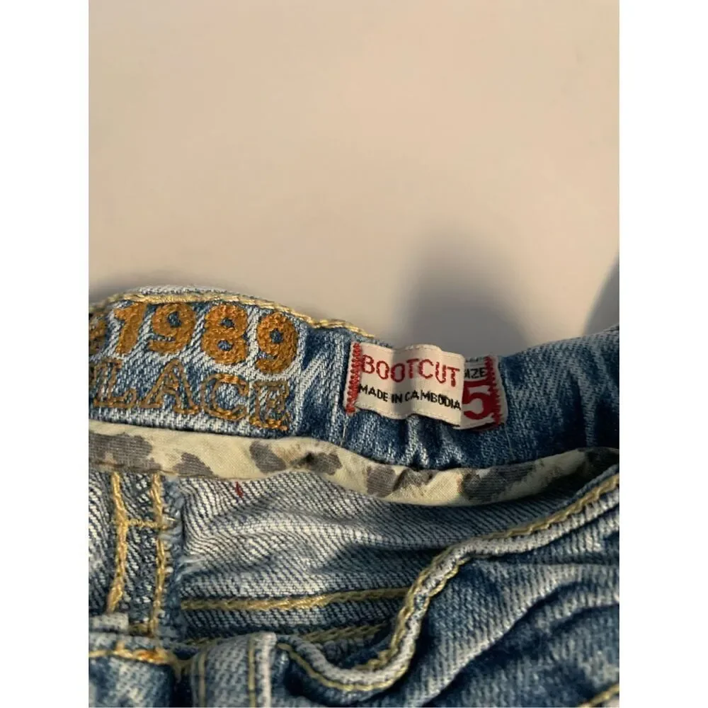 1989 Place BOHO Hippie Patched Jeans